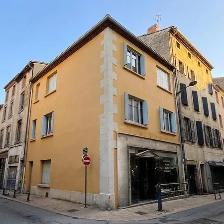 Apartment Charmant Appartement *